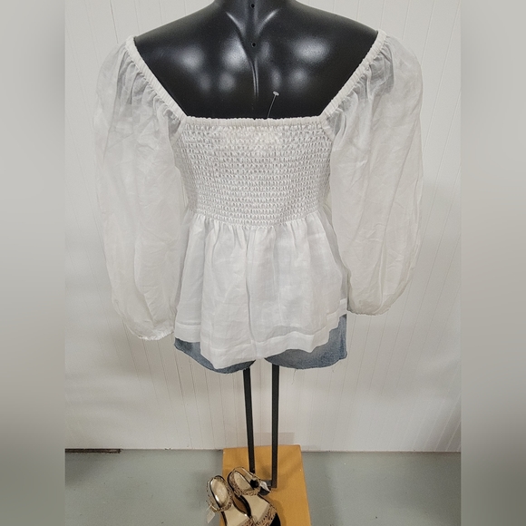 Banana Republic Gauzy Top - Picture 5 of 13